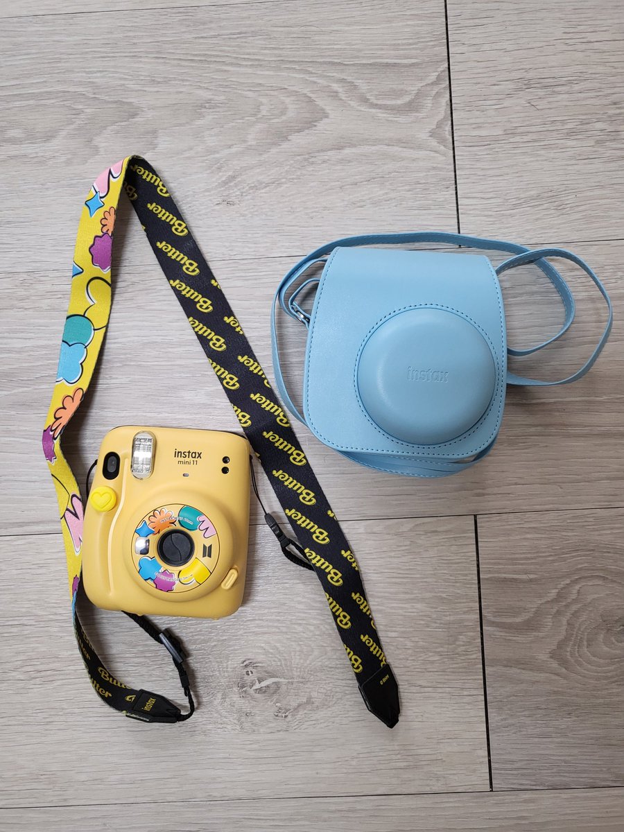 Yull_B_Alwright's tweet photo. My new polaroid camera, first bts goods #Instax #BTS https://t.co/NHu7Uz6TZ4
