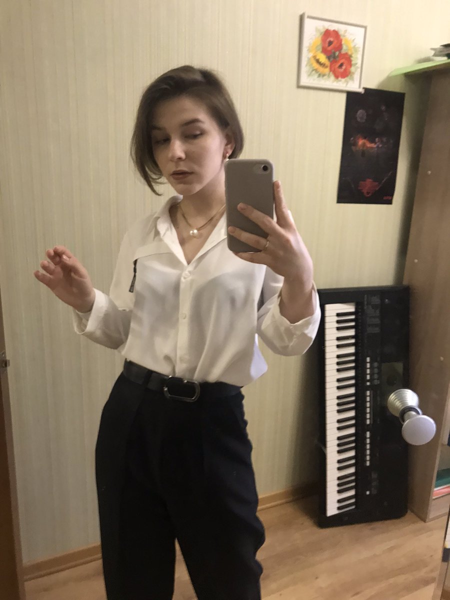 houseofchlor's tweet photo. вы пошли бы со мной на свидание? https://t.co/zB32MU04Qa