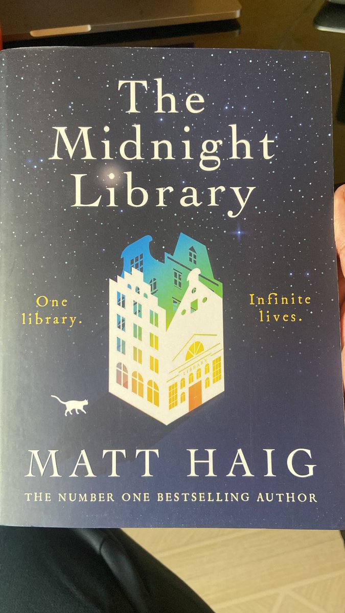 ichbinvivek's tweet photo. Nice read. A book that reminds us to appreciate the small things around us and be grateful for the life.!! 
#booktwt #TheMidnightLibrary https://t.co/Lp2qCi69zt