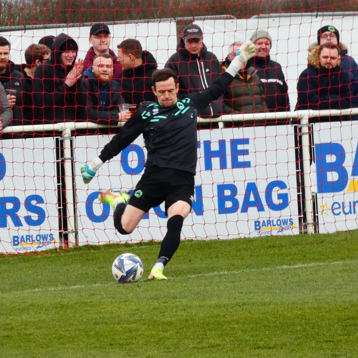 Martin Conway (@mgconway1) on Twitter photo Let's go!
💚⚽
<a href="/nptfc/">Newport Pagnell Town FC</a>
Time to do the town proud and get to Wembley
Willen Road is going to be packed 🤩🦢 Let's go!
💚⚽
<a href="/nptfc/">Newport Pagnell Town FC</a>
Time to do the town proud and get to Wembley
Willen Road is going to be packed 🤩🦢