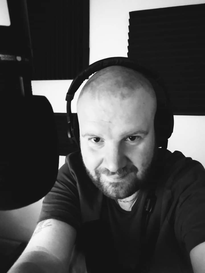 DavidBowyer10's tweet photo. It's my final F-O-M Rewind Show on Moorlands Gold this morning from 10-12 ⏪
Great music, a birthday shout out for Marvin Gaye and a double whammy for Bryan Adams...
Listen in by clicking the link below:
https://t.co/Bq2aUiZs4A
#fomrewind #radioshow #moorlandsgold https://t.co/42VAvuarDz