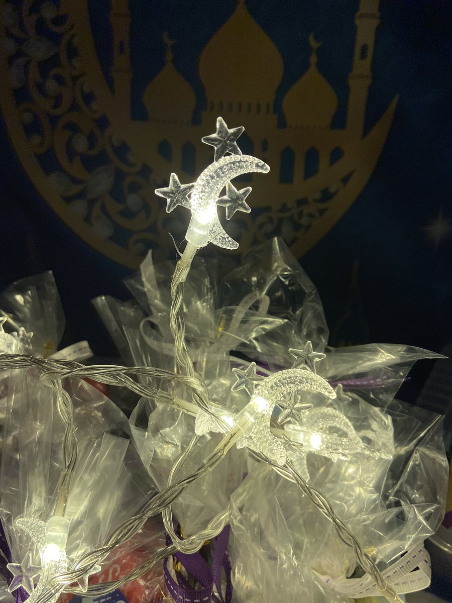 Ramadan Mubarak ☪️ to all the Paediatric teams. Celebrating this holy month, we have gifts/snacks for you, to have when breaking your fast. #ward8 #PAU #daycase #CCNT #teampaeds <a href="/LancsHospPaeds/">Paediatrics</a> <a href="/Sister_Nic/">Nic Entwistle</a> <a href="/lear777/">Leanne Ratcliffe</a> <a href="/TracyDenny9/">Tracy Denny</a> @rachwalshxx