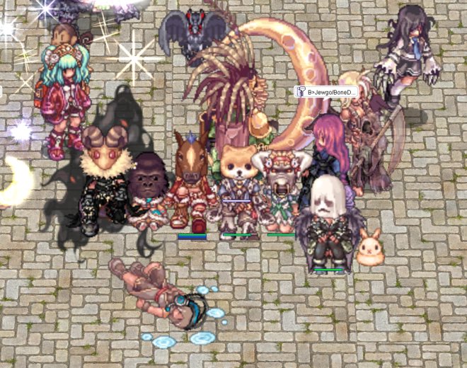 thegarnetalexa's tweet photo. The fun things we do in #ShiningMoon #RagnarokOnline. 😂 Just playing around with @cerasoia, @whynotjooms , and @LiannaleBells
If you’d like to join us for some #SMRO fun, join the Cera Hub Discord: https://t.co/YGQctInovJ. Cera will carry you. 😂
#cerahubcommunity #hubfun https://t.co/xDxVugxdQI