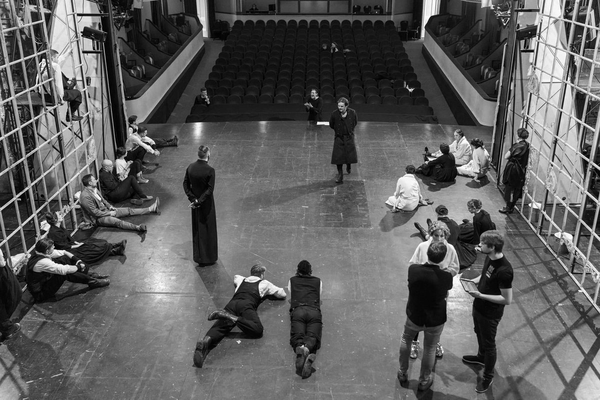 Pirmais "Purva bridējs ugunī" aizvadīts stāvovācijās. Kas par enerğiju un jaudu!! Paldies Jums, skatītāji. Tiekamies arī šovakar un rīt pa dienu!!