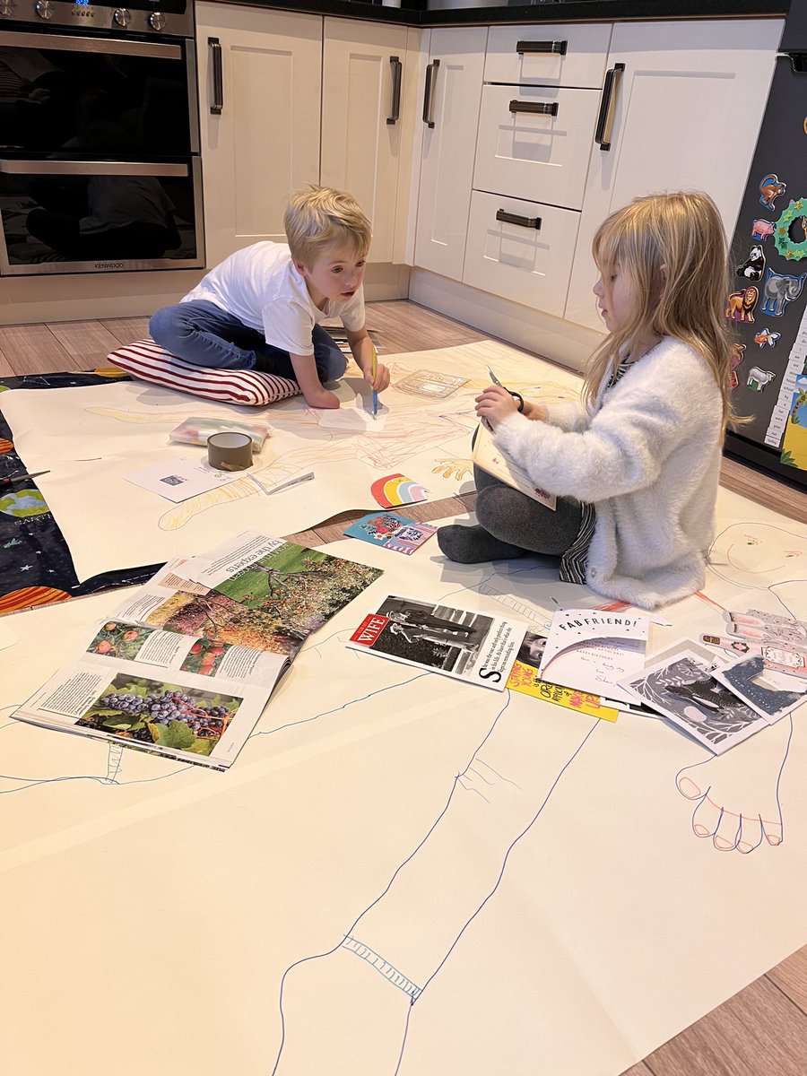 #limbdifferenceawareness #DayInTheLife #tommyd and LJ playing together, they love cutting and sticking <a href="/KoalaaCommunity/">Koalaa Soft Prosthetics</a> <a href="/IAMPOSSIBLEFdn/">The IAMPOSSIBLE Foundation</a> <a href="/TeamUnLimbited/">Team UnLimbited</a> <a href="/LimbPower/">LimbPower</a>