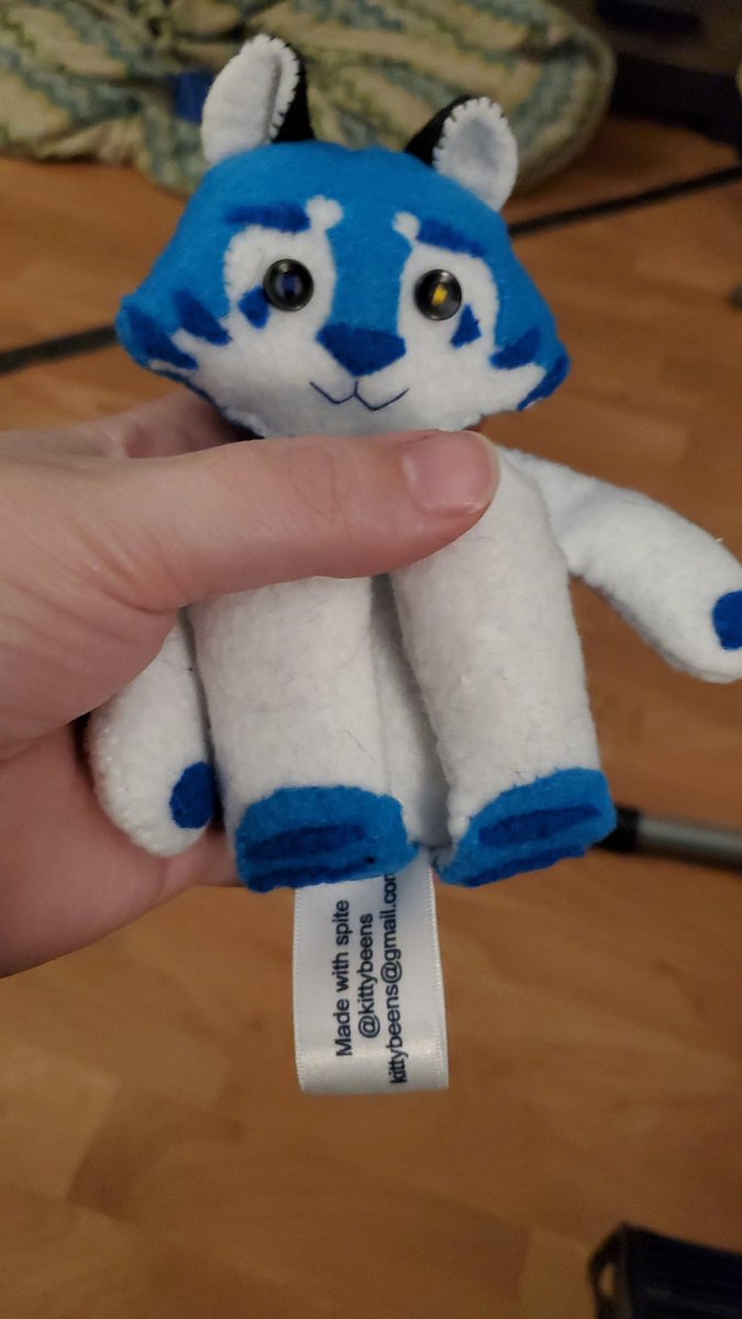 kittybeens's tweet photo. Lexi officially has one of the first 16 tags! https://t.co/TRBIZqGhah