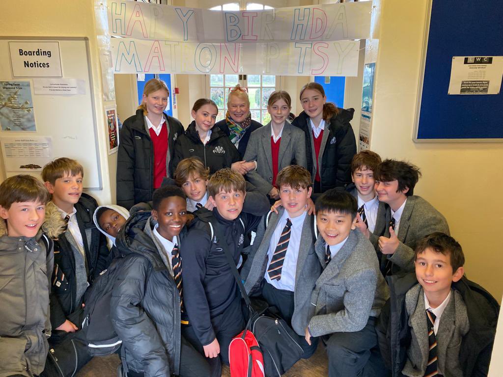 LWC_JuniorHouse's tweet photo. Matron Patsy’s Birthday 🥳 🎂 #JuniorHouseRules #LWCcommunity #LWC1stForm #LWC2ndForm https://t.co/b7Hj4uOx0U