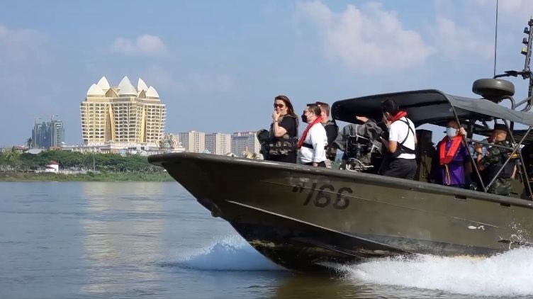 GhadaFathiWaly's tweet photo. Impressed by Thai Navy operations on the famous #Mekong. Criminal groups use the river for drug &amp; precursor trafficking; the efforts of the navy are crucial to combat these activities in order to protect national &amp; regional security. https://t.co/O4uZ5JeO0N