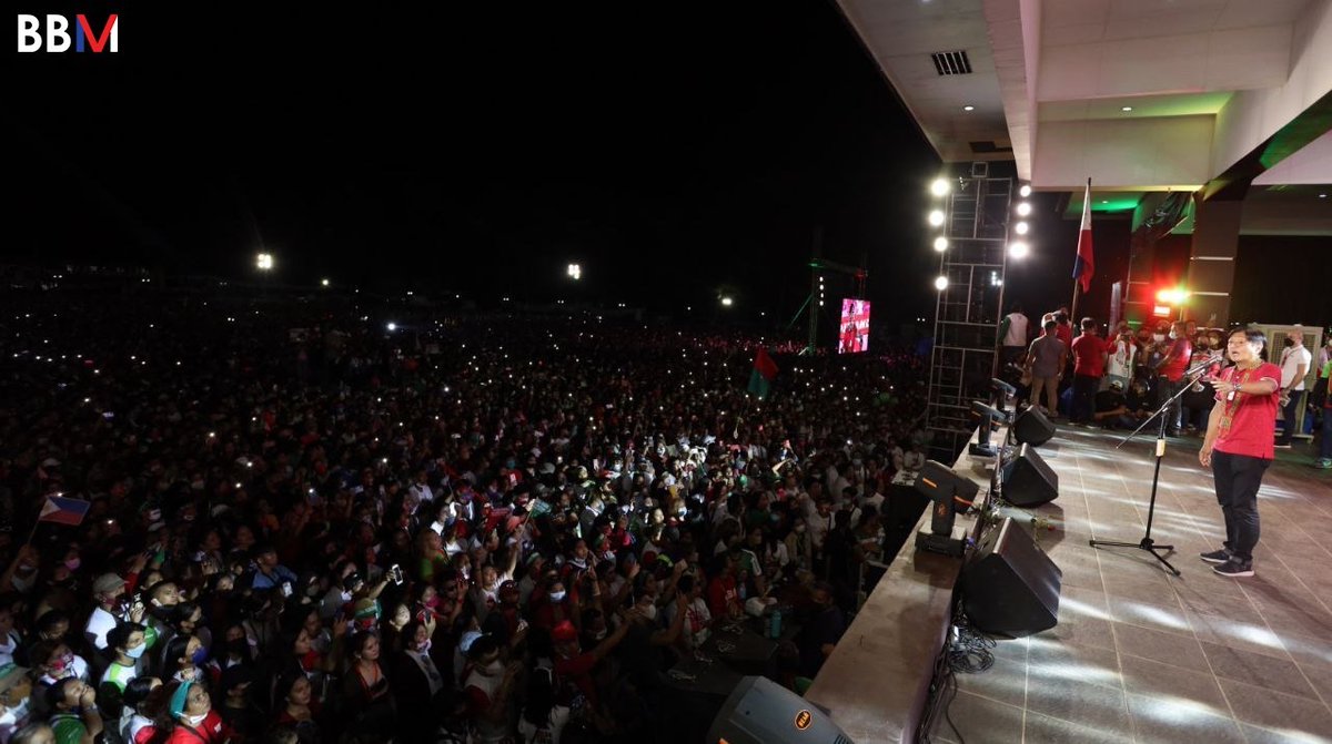 bongbongmarcos's tweet photo. Maraming salamat, Bukidnon sa punong-puno at nag-uumapaw na pagtanggap ninyo sa Uniteam! 

Kasama namin kayo sa aming adhikaing pagkaisahin ang ating bansa. https://t.co/UcXcylgzYe