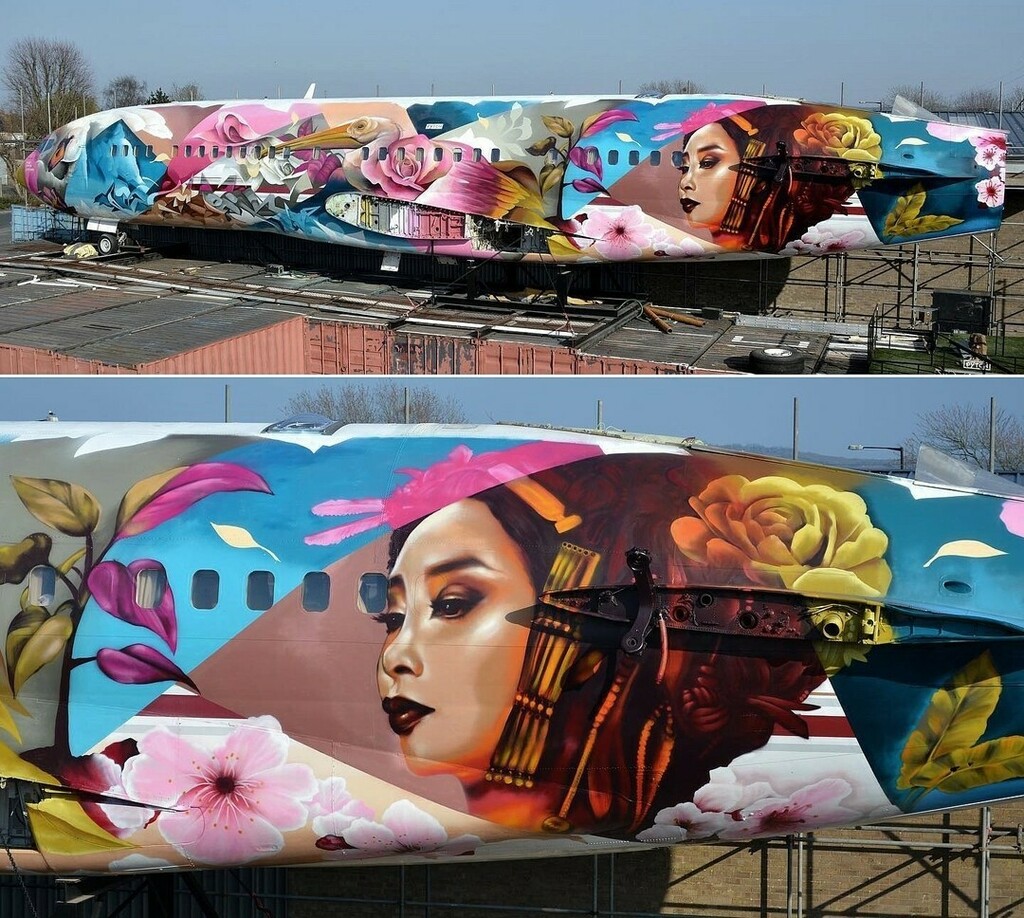 streetartUS's tweet photo. #Streetart: #Boeing727 by #CurtisHylton @curtis_hylton + #HasanKamil @the_hass + #HazardOne @hazard0ne in #Bristol, UK, for #PYTCH @pytchcreate
More pics at: https://t.co/KtyDAWtbf6
Via @cultureforfreedom

#streetartbristol #streetartuk #art #graffiti #… https://t.co/5Wd0RQ6ze5 https://t.co/3fQXpHTYVR