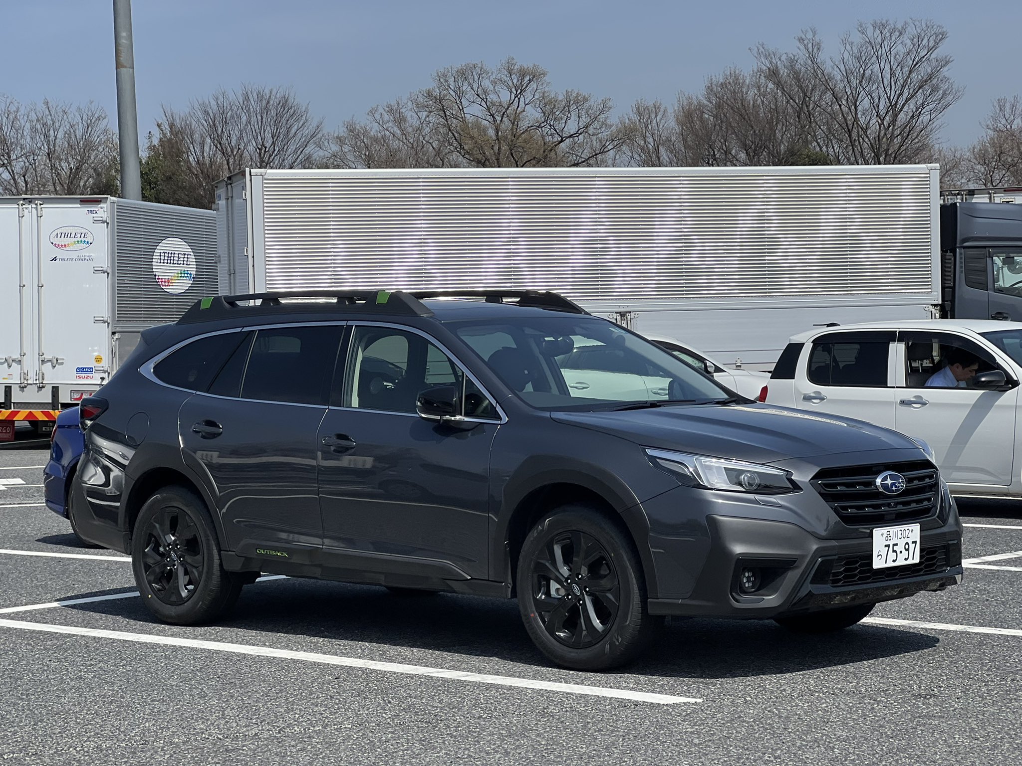 ドラヨス ワンソクtube 24万人 クルマ買う系youtuber スバルの車って長時間運転して初めてわかる良さがある アイサイトxの賢さ 長距離でも疲れ知らずのドライブフィール ラゲッジの使い勝手などはオーナーの所有満足度を格段に引き上げる 逆に 街乗り