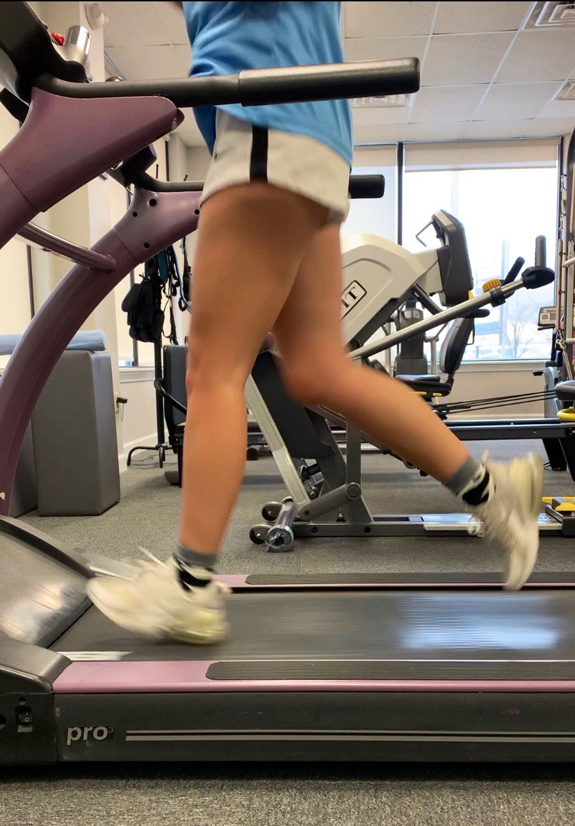 Look who is running!!! Third week on the treadmill and ACL rehab is going well!!!