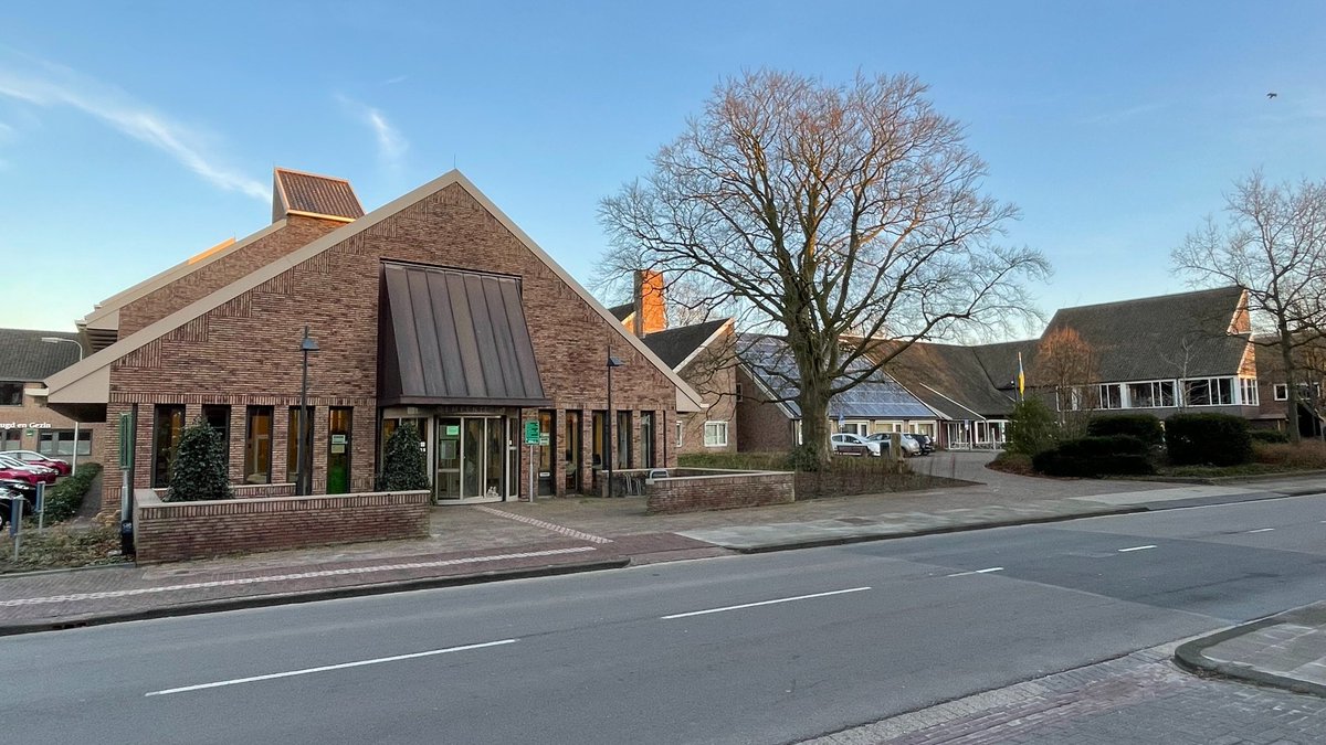 Gemeentebelangen Noordenveld verkent akkoord met VVD en PvdA/GroenLinks 

Gemeentebelangen Noordenveld probeert samen met VVD en de duofractie PvdA/GroenLinks tot een bestuursakkoord te komen. 

Lees verder op onze website:
gemeentebelangennoordenveld.nl/gemeentebelang…