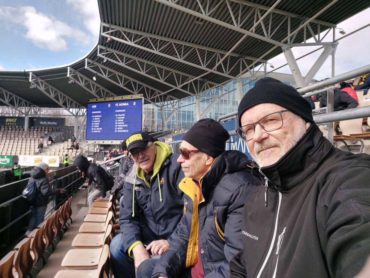 Veikkausliigan avaus HJK-Honka: mä, Weide &amp; Seppo #boltareena #jalkapallo   #katsomo #Veikkausliiga