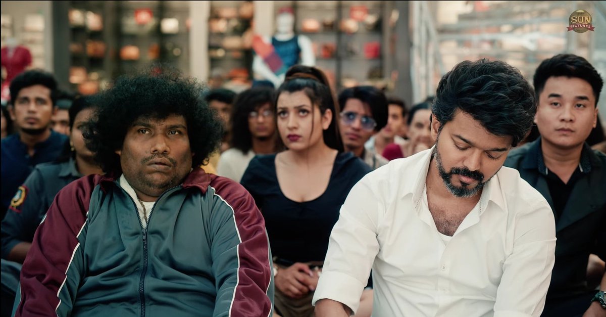 TICKTALKNEWS's tweet photo. #MOVIEUPDATE

SUN PICTURES 😎 HAVE OFFICIALLY RELEASED 🤩 THE TRAILER OF BEST MOVIE 💥 STARRING VIJAY &amp; POOJA HEGDE 🎉. 

BEAST TRAILER LINK :
https://t.co/doAtRY68eh

@sunpictures  @actorvijay  @hegdepooja  @Nelsondilpkumar  @anirudhofficial 

#beast  #Beastmovie  #BeastTrailer https://t.co/IHypmpB6bq
