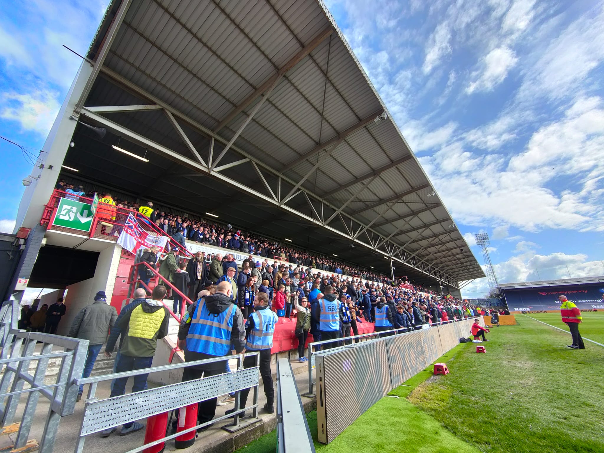 Stockport County on Twitter "ATTENDANCE 8,703 (1,250 County fans) 👏👏