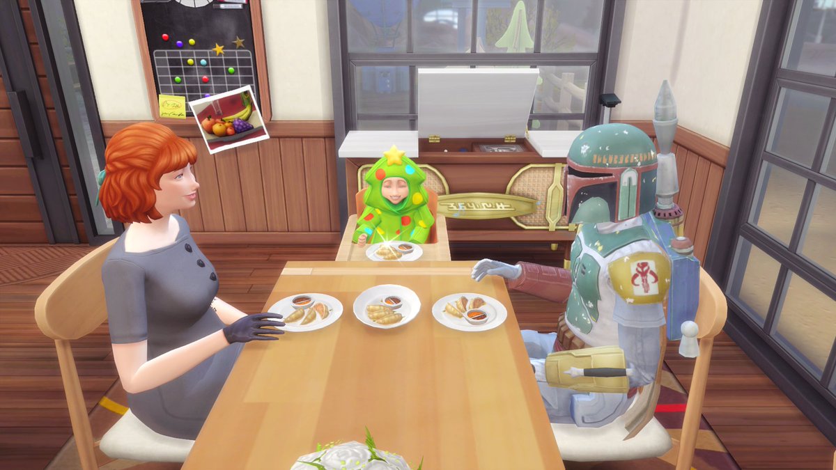 HanbamSims's tweet photo. They've also celebrated Erwin's birthday, followed by Alice's birthday, with Halloween squeezed in the middle! Halloween was a simple meal wearing costumes and a few mischievous interactions, since Dougie is too young to celebrate it fully #NotSoBerry #TheSims4 https://t.co/7AA0xarCUf