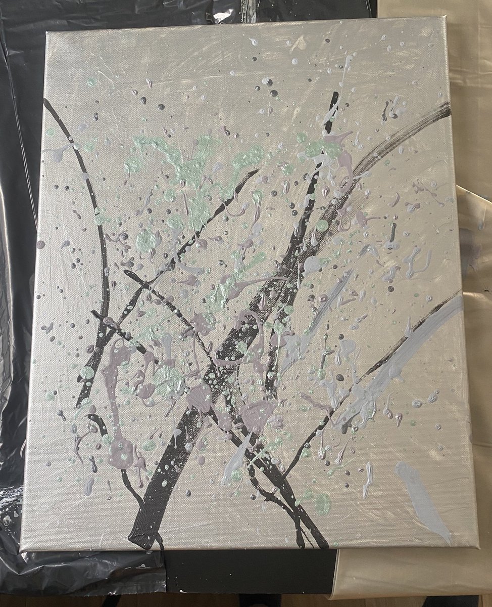 blindhottie's tweet photo. Føler det er noe som mangler, men ikke helt sikker på hva. Dette er det siste maleriet så langt 🙈😊 #blinddesign #kunst #amatør https://t.co/tjh059hLP7