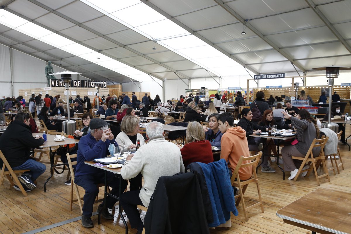 Fira_Barcelona's tweet photo. #BDelicious, 🥘el espacio gastronómico de @BTravelShow, ofrece un viaje de sabores en el recinto de #Montjuïc. Hasta el domingo 3. #Barcelona #Turismo #btravel https://t.co/Cx01oXzi20