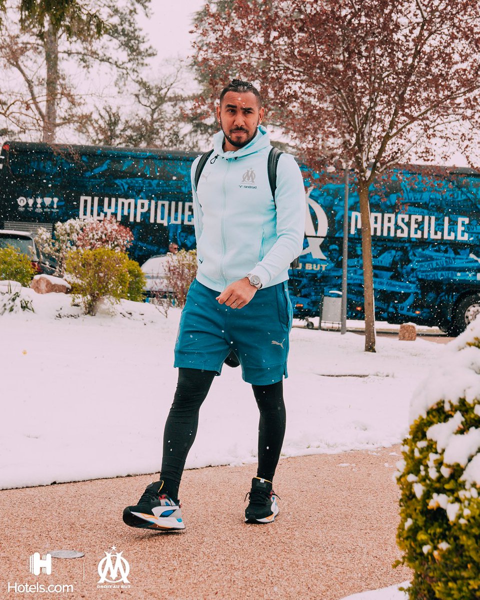 C'est un temps pour skier pas pour jouer au football sérieux mdr