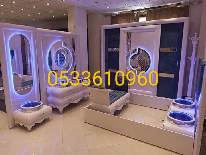 شركة نقل عفش بالرياض وخارج الرياض مع الفك والتركيب والتغليف لدينا فنيين محترفين وعمال مدربه على جميع انواع غرف النوم والمجالس والمكيفات الاسبلات والشباك والمطابخ والستائر وكل ما يلزم المنزل نحن نعمل دائما على إرضاء العميل في توصيل الخدمات الجيدة