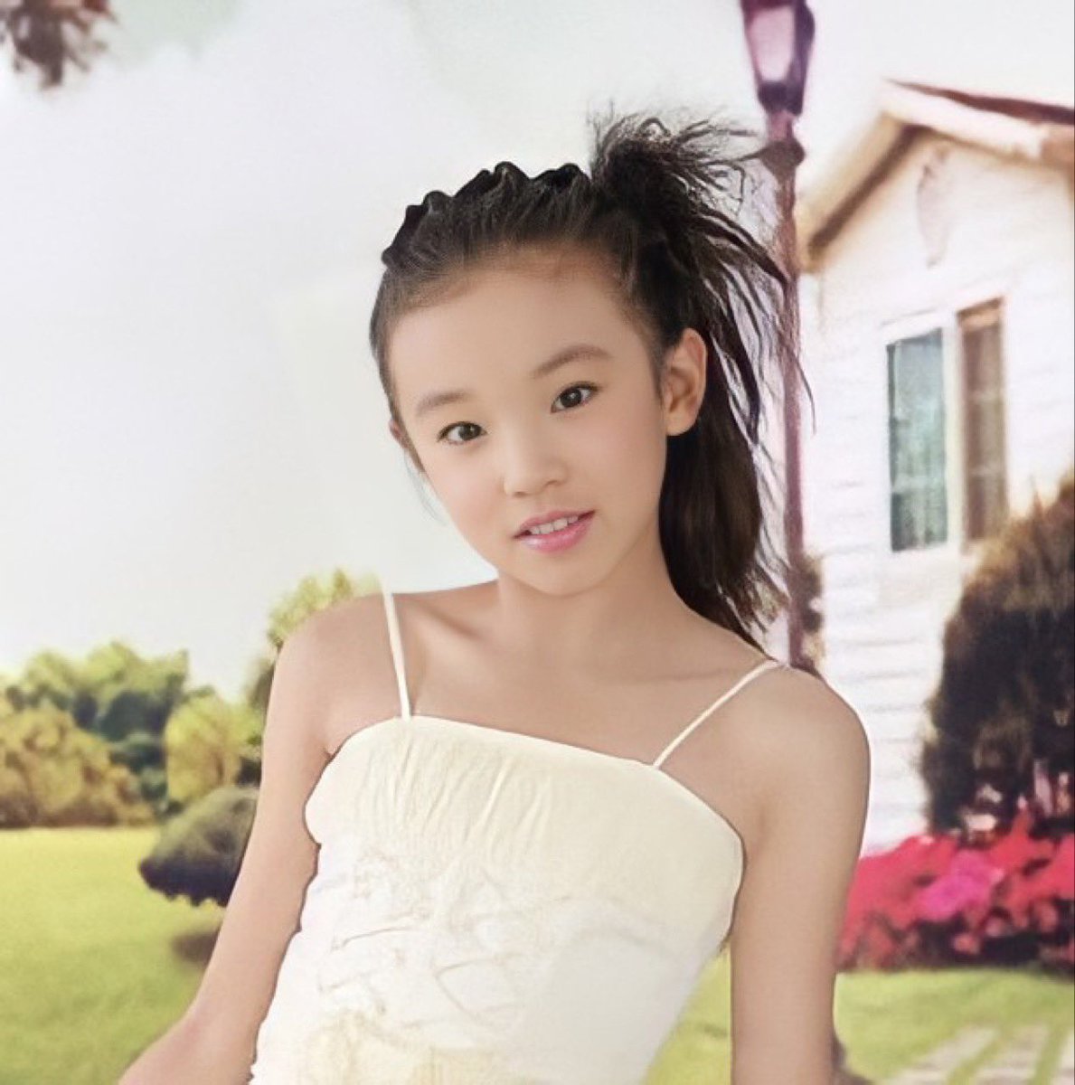 yuqinfinite's tweet image. Does it ever                      Just how fast
drive you                           the night
crazy                                  changes