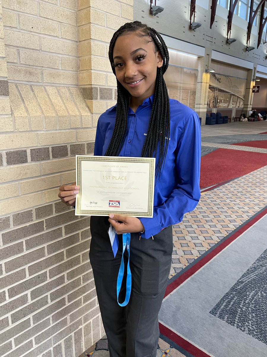 NEWS FLASH - Fulton senior Rondre’a Peebles wins First Place in Photographic Technology at the Tennessee TSA state competition! #TNTSA <a href="/FulComMagnet/">Academy of Communications</a>  <a href="/MsCampbell6/">MsCampbell</a>  <a href="/CTE4KCS/">Knox County CTE</a>  <a href="/FulComNews/">FulCom News Service</a>