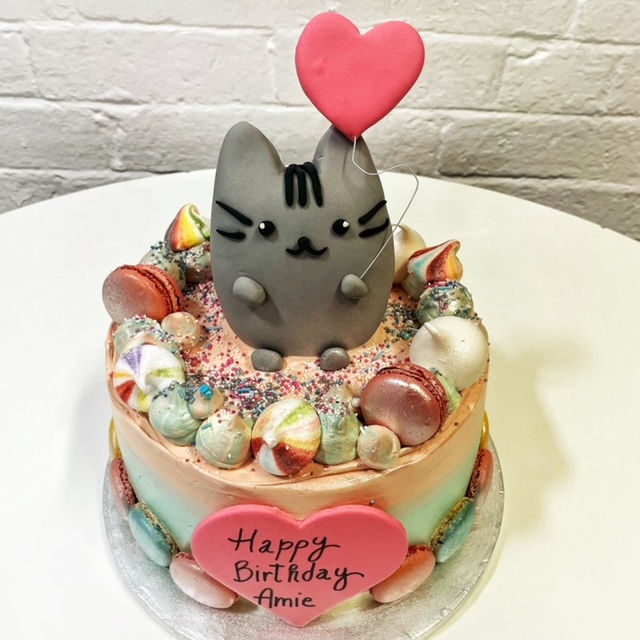 familycakesldn's tweet photo. π£πππ΅π²π²π» πΈ
How cute is this @pusheen cake? Comment below if you fancy a slice!
#cakesforalloccasions #pusheen #pusheencake #pusheencakes #macaroons #macarooncakes #rainbowcakes #pastelcakes #pusheenbirthdaycake #custompusheencakes https://t.co/ztMP7i9ArJ