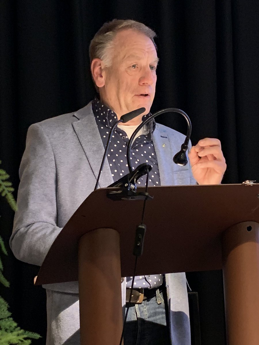 Na twee jaar neemt Andries de vergadering van Noord Holland van Koninklijke BLN-Schuttevaer mee op reis! Hij belooft dat het niet twee keer zo lang zal gaan duren als gebruikelijk😉