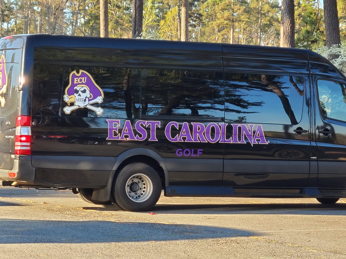 TheSportsOBJ's tweet photo. Here at Irish Creek to watch @ECUMensGolf! #ECUGolf #WeHere https://t.co/id8kpaToqh