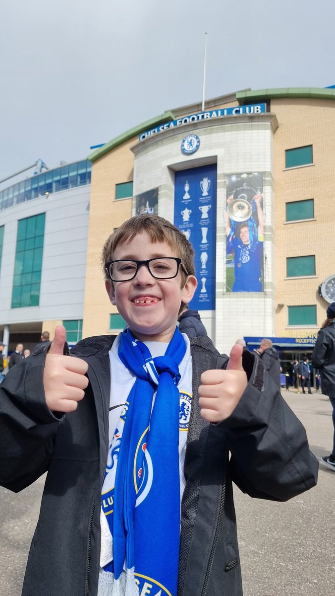 richardjc's tweet photo. #cfcmatchday Happy birthday Kyff!! Excited for his first visit to Stamford Bridge to watch the Blues! https://t.co/hpeA0zv3zM