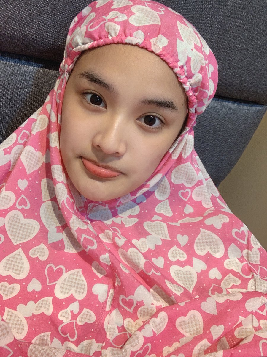 asheladz's tweet photo. semangat puasanya besok, mohon maaf lahir dan batin💗 https://t.co/8ux3GL7oxm