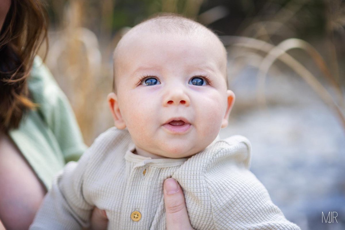 Hix53's tweet photo. Twitter needed to see these pictures of my son 👌🏼 https://t.co/VVFDZeTQRh
