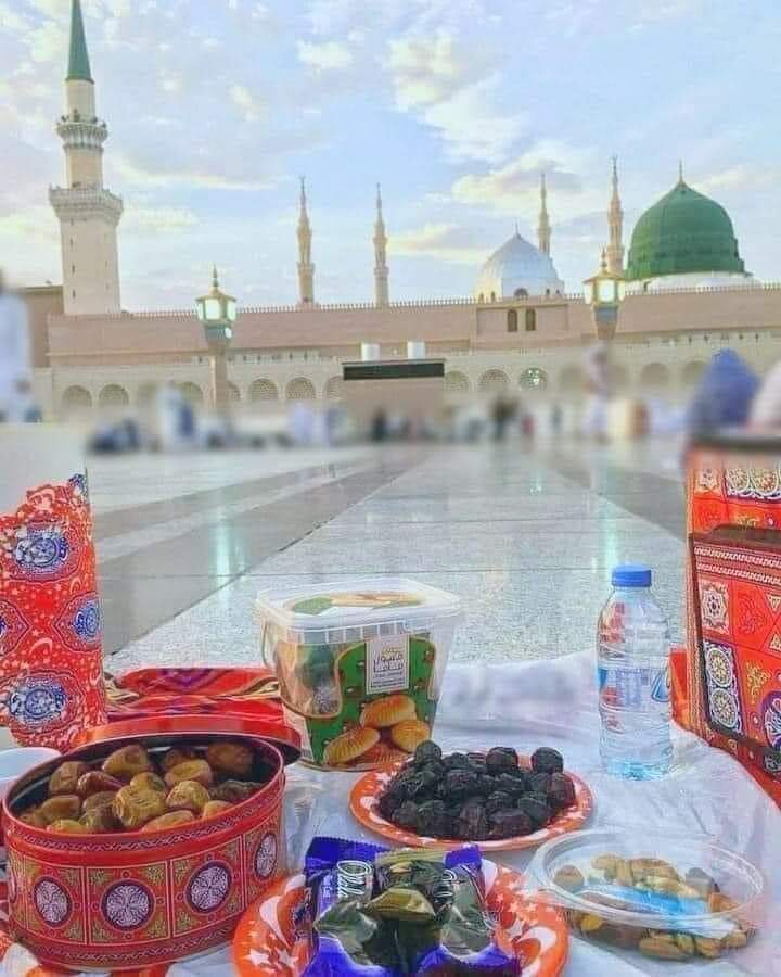 AliSheramroha's tweet photo. Allah has given us the month of #Ramadan,we should respect this month &amp; take full advantage of it.This month is the month of patience.May we all pray that this month comes again &amp; again in our lives.May Allah grant us the ability to honor this month.
#RamadanMubarak 
#Ramadan2022 https://t.co/i3LMLp8fXT