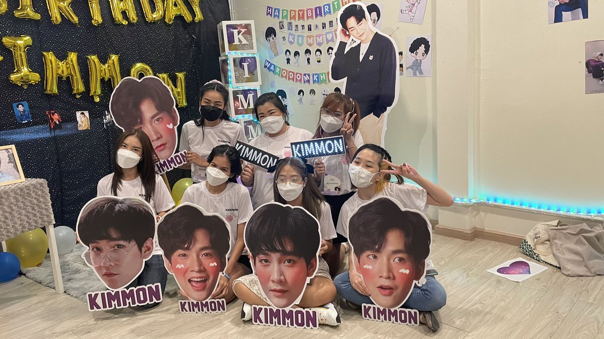 noy_noy24's tweet photo. ขอบคุณ @KIIMMONOFFICIAL ที่มาเยี่ยมชมแกล และถ่ายคลิป & ถ่ายรูป ให้นะค่ะ🥰💜🙏
#ขุณขิมมอญ
#โมกิของคิมม่อน
#KIMMONmyinspiration
#0104KIMMONDAY #BottomHeartOfMoki https://t.co/TjjvExFZUk