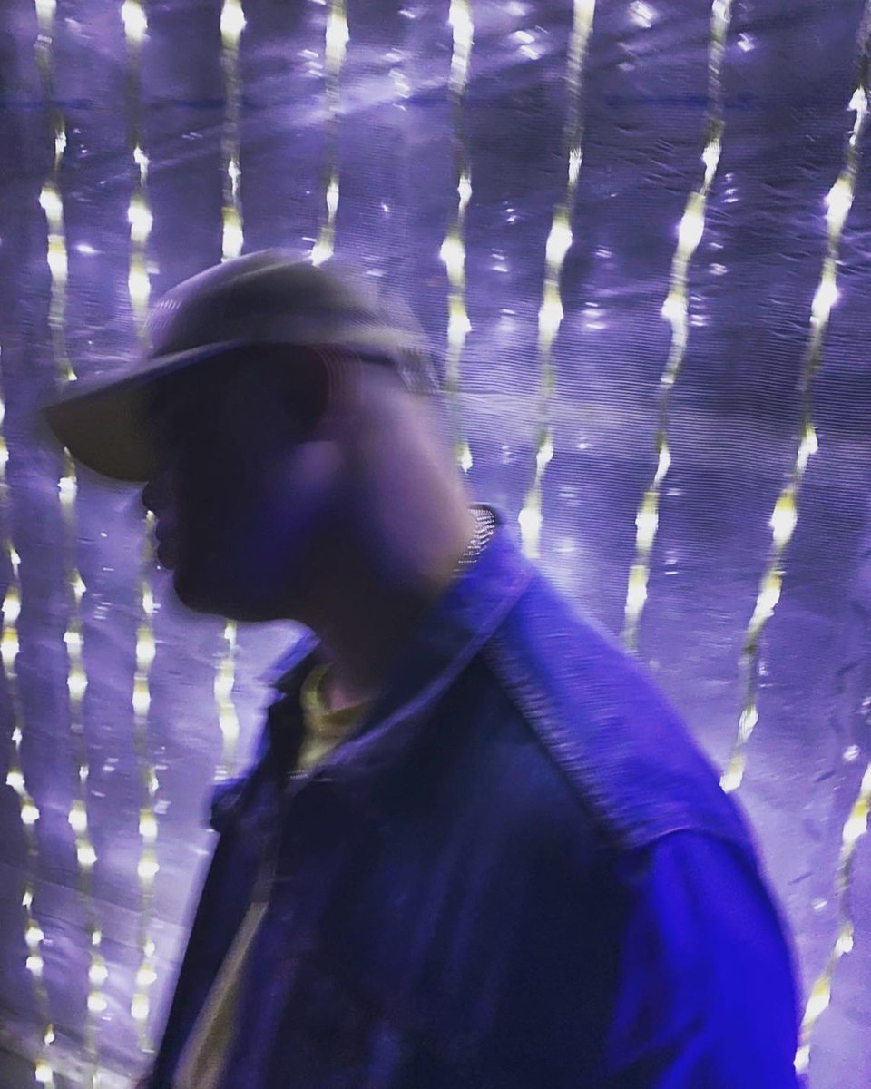 【大切なお知らせ②】
そこで、実はイベント計画当初から出演して欲しいなぁっと思っていたJoseph6lackwell <a href="/Coldspace_JB/">J.6lackwell</a> に声をかけてみるとなんと出演を快諾してくれました！
サンキューJB ✌︎('ω')✌︎
という事で、一段と濃いメンツでコザの夜を熱く盛り上げましょう！

youtu.be/SAFSLZfokxM