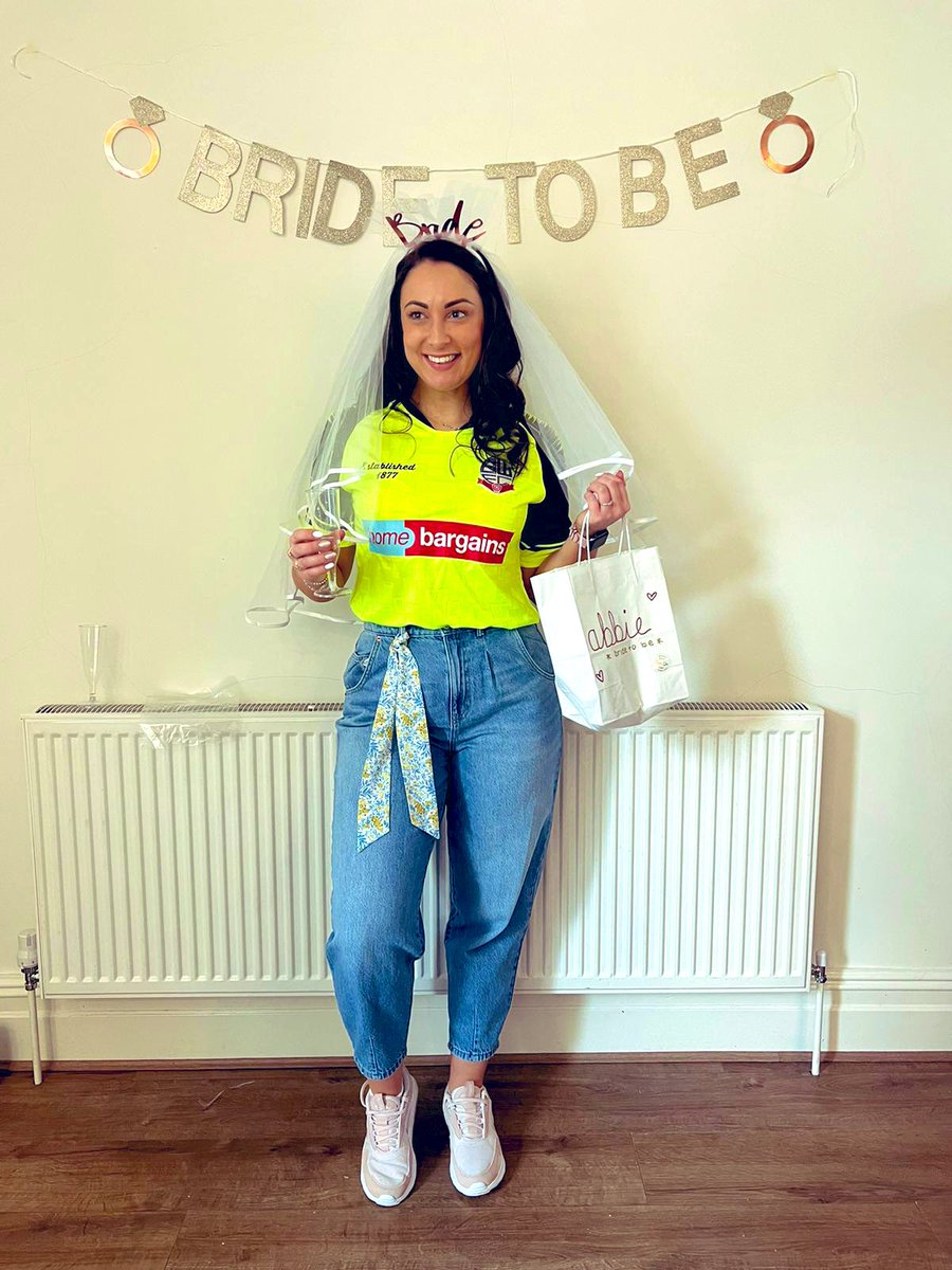 abbieleatham's tweet photo. Is there any other theme I’d have!? Barca 2022! 💕🎉 20 girls doing Bolton proud! 🥂@OfficialBWFC @MarcIles  #bwfc. https://t.co/kc25SWzERO