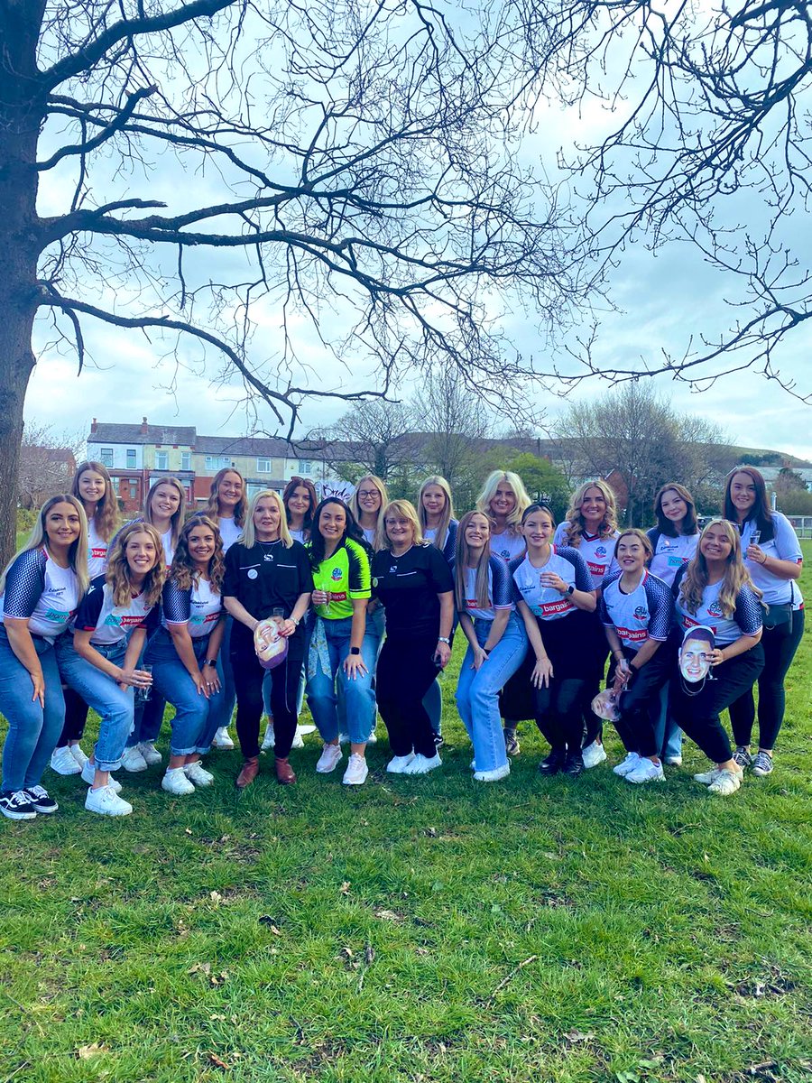 abbieleatham's tweet photo. Is there any other theme I’d have!? Barca 2022! 💕🎉 20 girls doing Bolton proud! 🥂@OfficialBWFC @MarcIles  #bwfc. https://t.co/kc25SWzERO