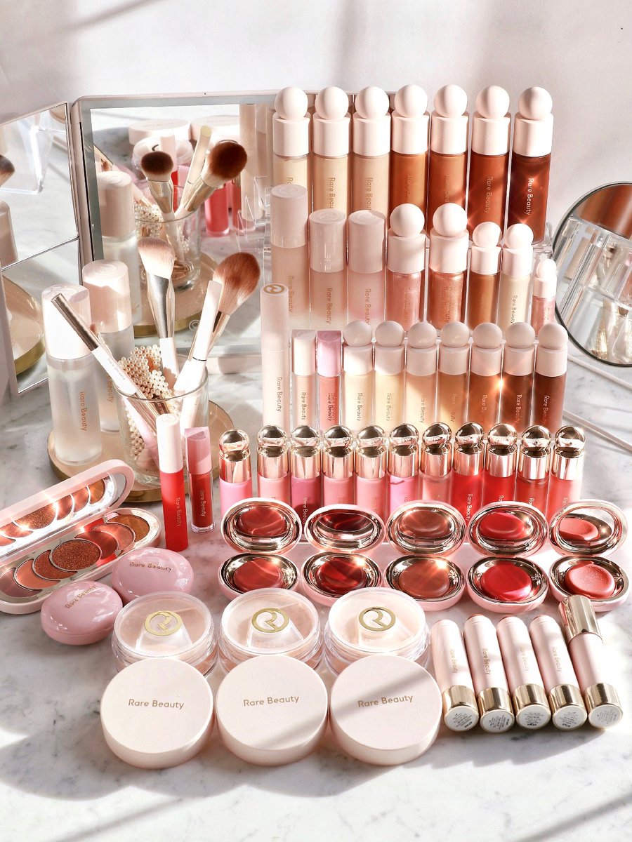 *realises how 💓CUTE💓 @RareBeauty would look on my vanity and immediately adds it all to my Space NK basket* 🛒 

fal.cn/ShopRareBeauty… 

#SpaceNK #RareBeauty #SpringMakeup #Makeup