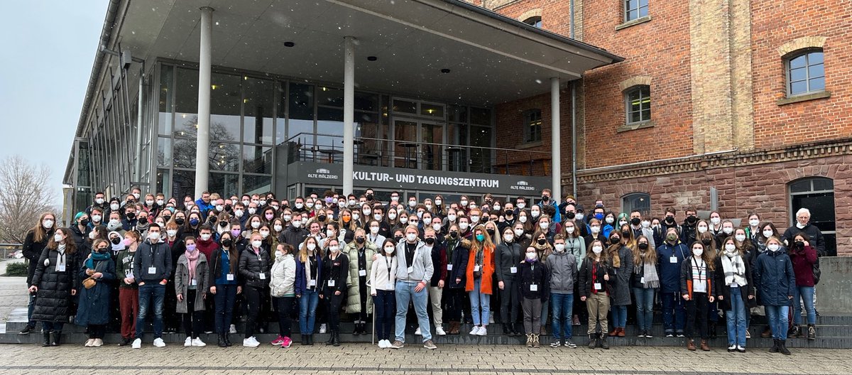 GBM_eV's tweet image. The @JuniorGBM has reached a remarkable size🤩! Thank you all for your participation, thank you for a great Mosbacher Kolloquium, fantastic talks and many excellent conversations. We are already looking forward to 2023, when the topic will be #ImmuneEngineering.