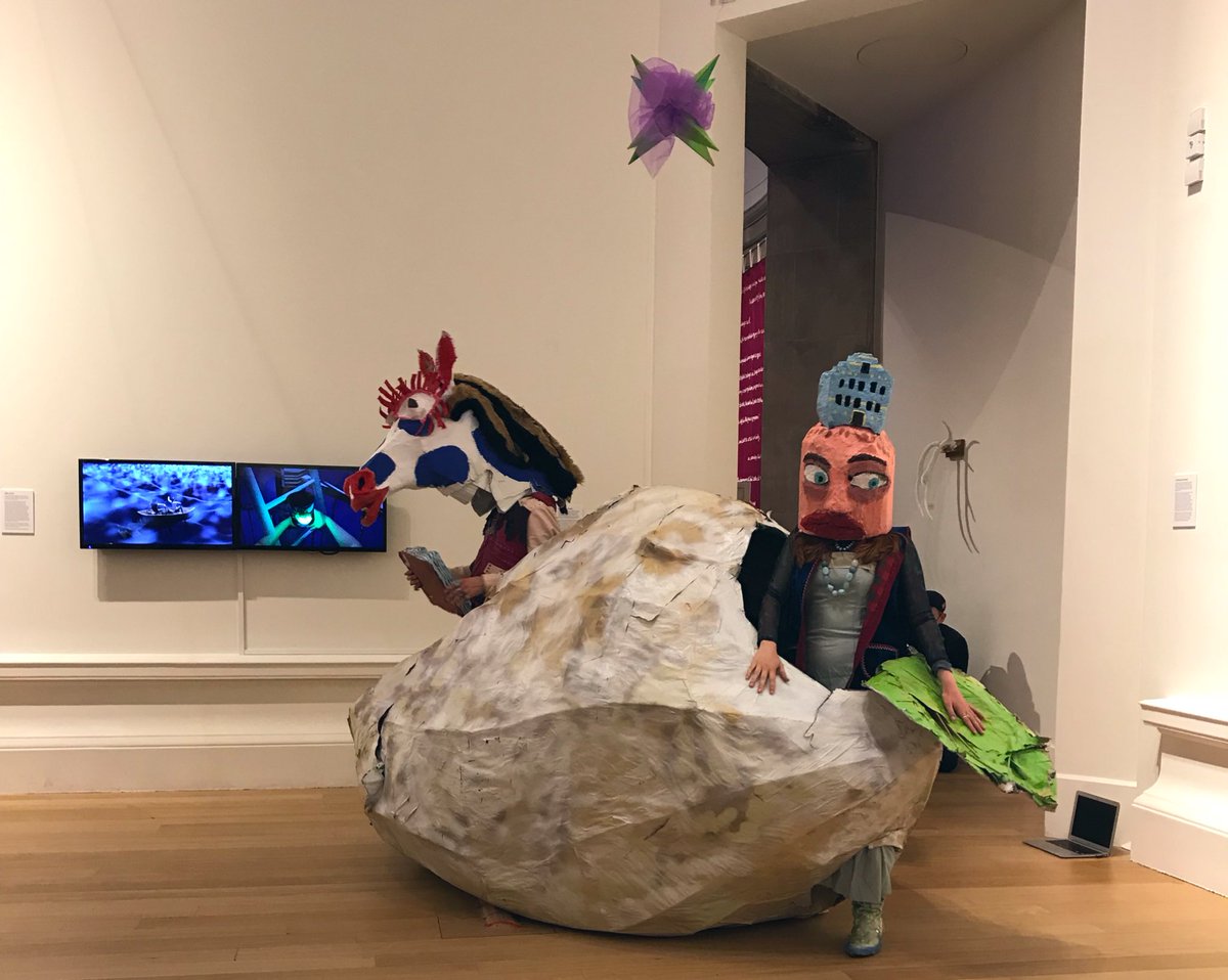 Can’t think of a better way to spend my Friday night than watching an egg hatch <a href="/RoyalScotAcad/">Royal Scottish Academy</a> #performanceart #artfromtrash #rsa