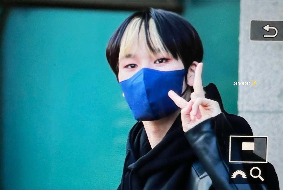 avec_ndh's tweet photo. 220402 국제청소년센터 

너무너무 좋은 하루..♥️ 

#BAE173 #남도현 #도현 #dohyon https://t.co/CPZOMpGubj