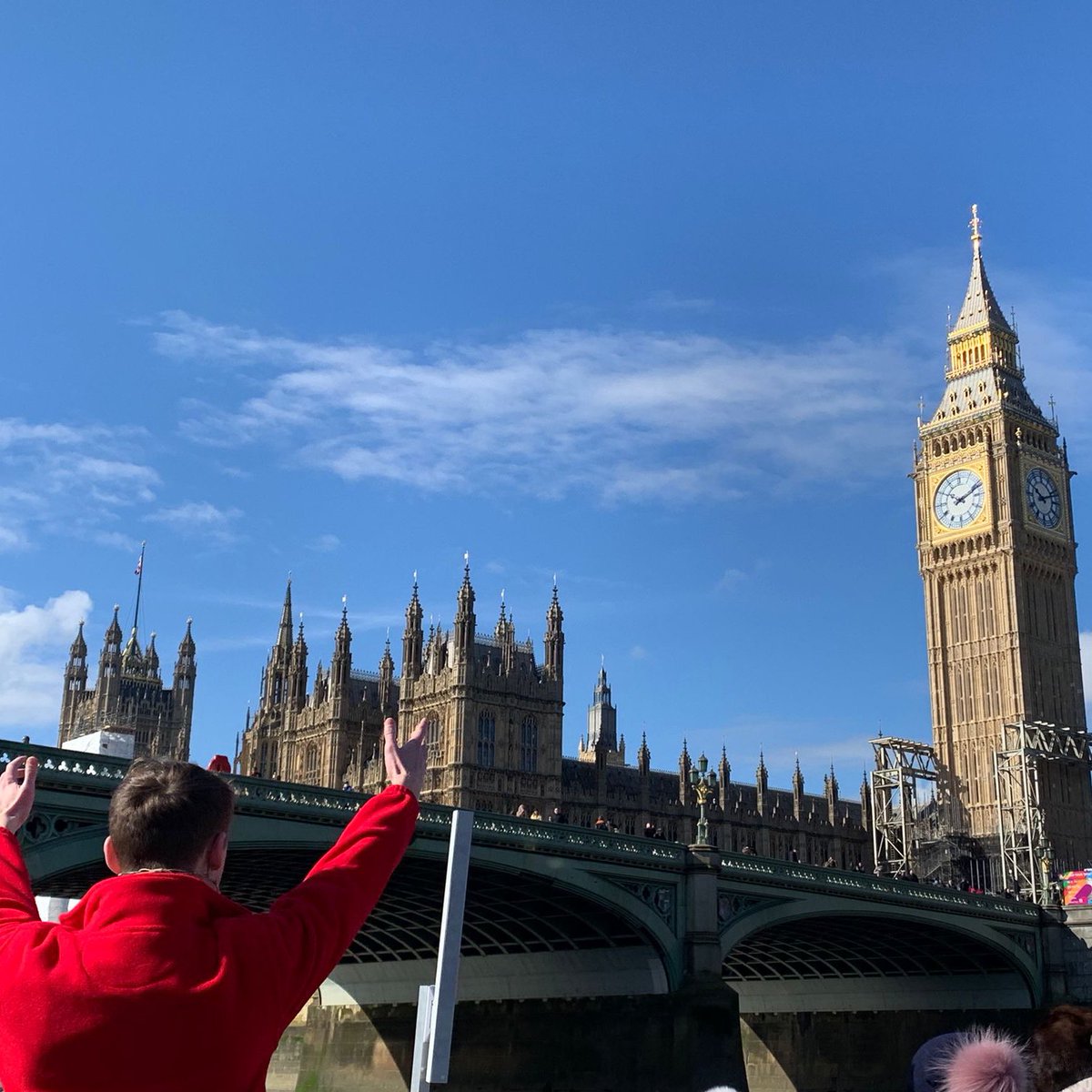 The sun is shining, Big Ben is ringing, and it’s our first day of #TerribleThames tours in 2022 ☀️😄

We have good availability for tours this weekend! Join us and discover the #HorribleHistories of London: TerribleThames.com