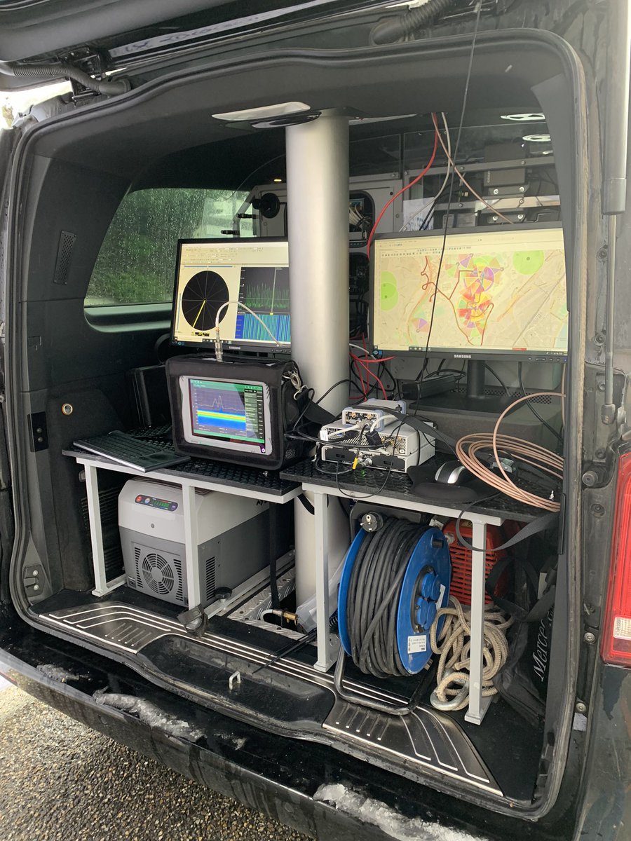 hb9vcj's tweet photo. Quelques photos de Ond’Expo 2022
#ondexpo #hamradio #radioamateur https://t.co/Dti1fI009U