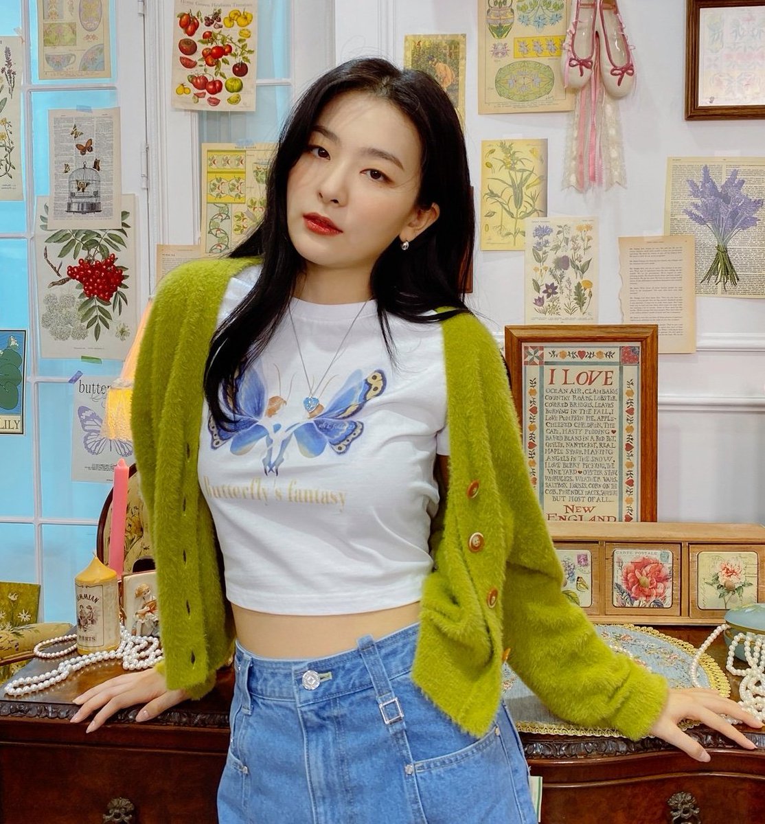seulgipicspnsk's tweet photo. seulgi looks so pretty https://t.co/TxMMm847Jp