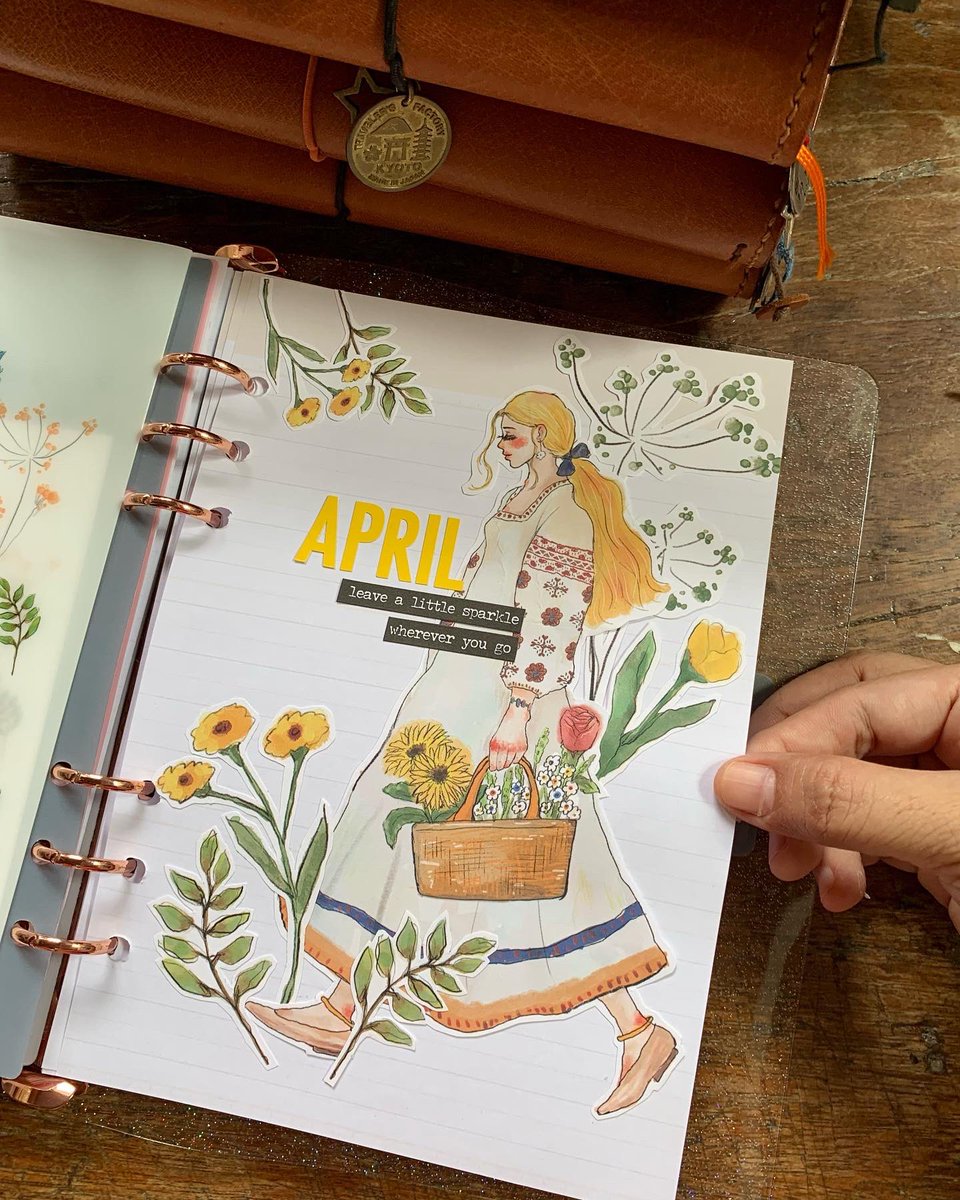 BujoStudyLove's tweet photo. βLeave a little sparkle wherever you goβ. #april2022bujocover πΈπ
|| #bulletjournal #bujoideas #ldvgirls #ladolcevitastudio #timholtz #showmeyourplanner #catchallplanner #creativeplanner #memoryplanner #bujoapril2022 #bujomonthlycove https://t.co/YJCJoJ7HCu