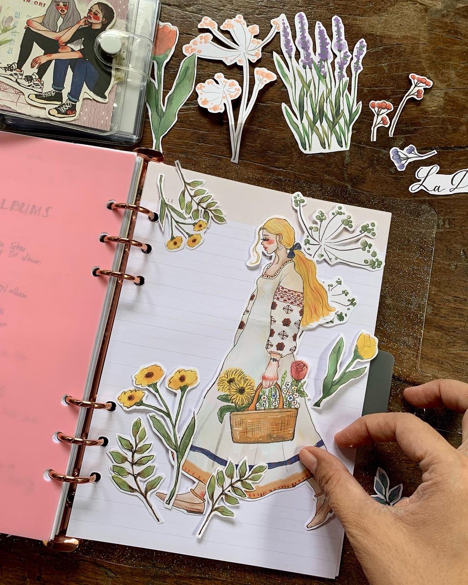 BujoStudyLove's tweet photo. βLeave a little sparkle wherever you goβ. #april2022bujocover πΈπ
|| #bulletjournal #bujoideas #ldvgirls #ladolcevitastudio #timholtz #showmeyourplanner #catchallplanner #creativeplanner #memoryplanner #bujoapril2022 #bujomonthlycove https://t.co/YJCJoJ7HCu