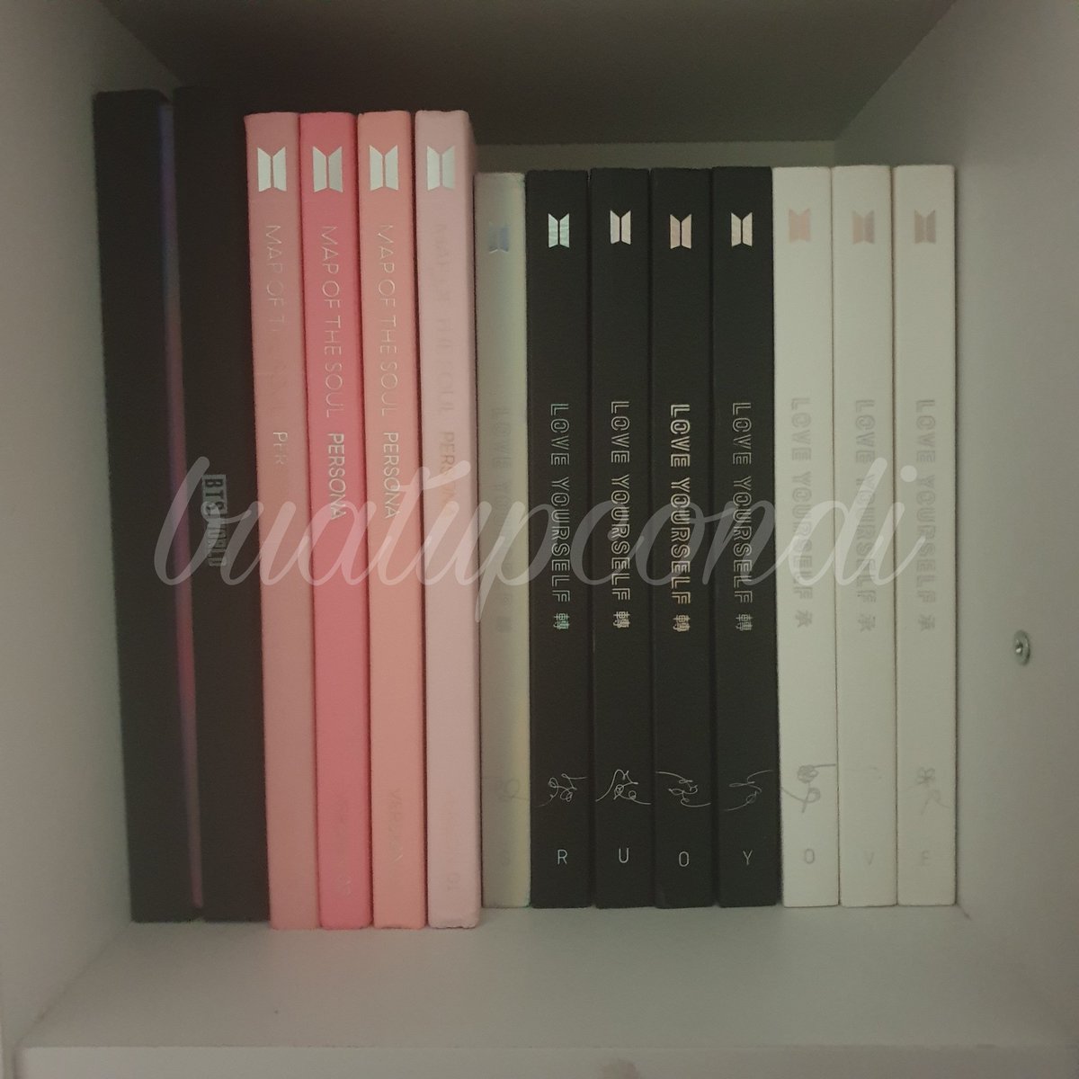 buatupcondi's tweet photo. WTS // want to sell 

Album only + printilan 
List album:
- tear Y, O, U, R
- her O, V, E
- persona 1,2,3,4
- butter cream, peaches
- SLA (fullset pc Yoongi) 
- answer ver S
- YNWA 
- ORUL
- Wings (fullset pc Yoongi dn grup) https://t.co/A6IrUEXcdt