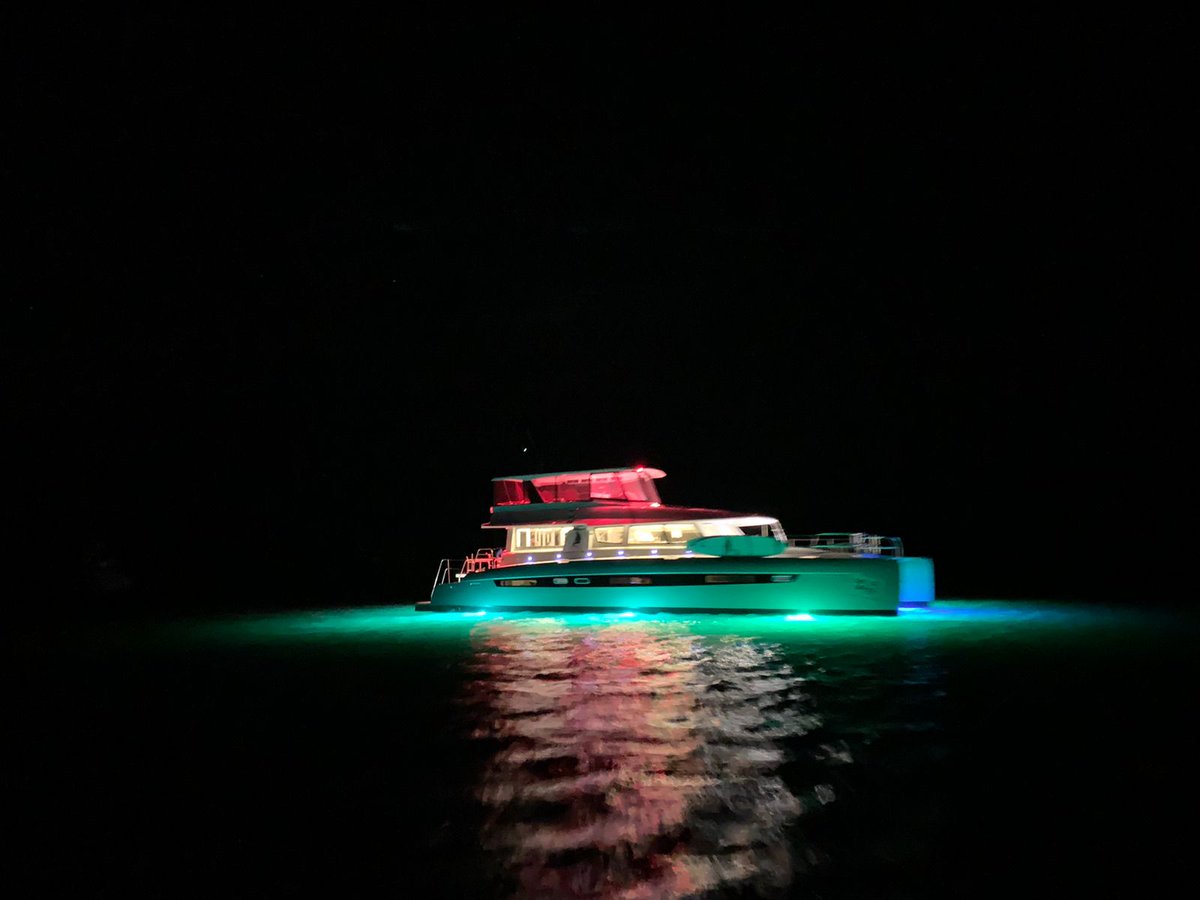 VOYAGEcharters's tweet photo. Let VOYAGE brighten your world during your BVI getaway on our stunning power catamaran "Out of Office"
Happy Saturday!
#voyagecharters
#bvivoyage
#bvicharters
#bvipowercat
#outofoffice https://t.co/Ph6GT2P2yM