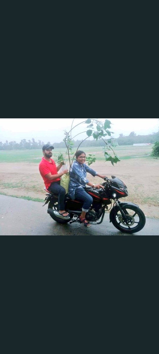 UtamKum07377987's tweet photo. @1 April को #Fool बनाने से बेहतर है...
1 पेड़ लगा के April को #cool बनाए।
#AprilFoolsDay -❌
#AprilCoolDay - ✅ https://t.co/tsI66Vskz5